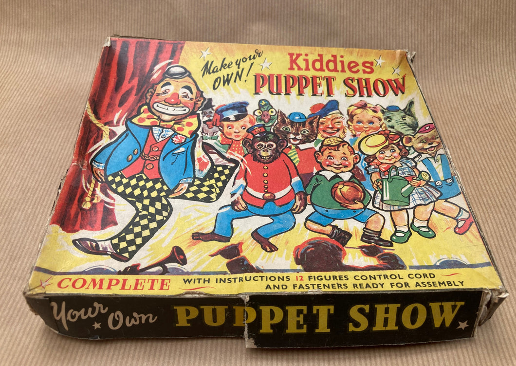 Kiddies Puppet Show - Vintage Games