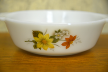 Load image into Gallery viewer, Large Pyrex Casserole Dish
