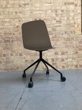 Load image into Gallery viewer, Viccarbe - Maarten Chair, Pyramid base on casters
